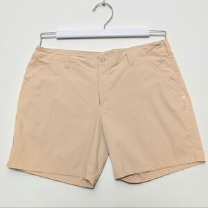Under Armor Khaki Loose Fit HeatGear Men's Shorts Golf Hiking